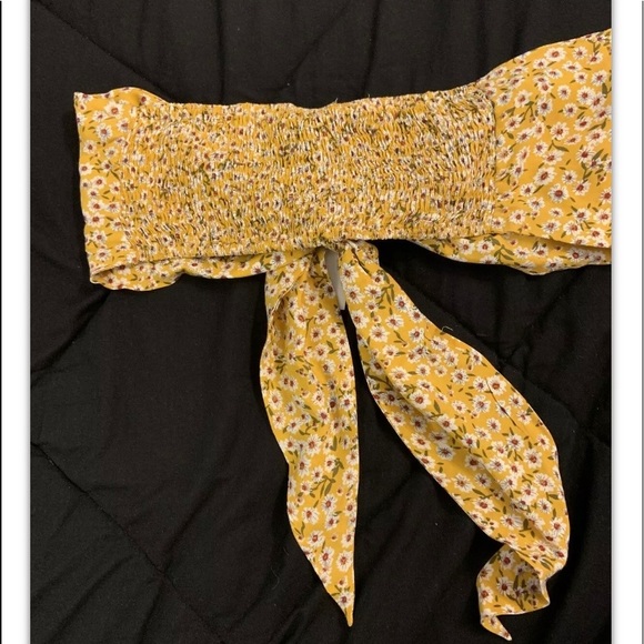 NWT Vanilla Sky Medium Yellow Floral Tube Top With Tie Front - Picture 5 of 7